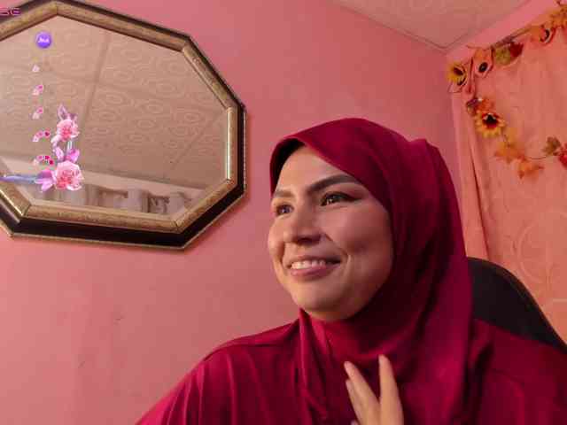 DarshaKhemu - arab-babes cam model from latin_america