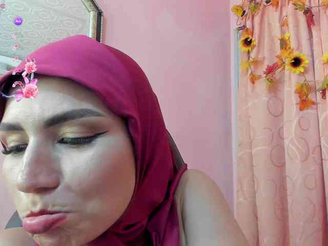 adult chat online DarshaKhemu