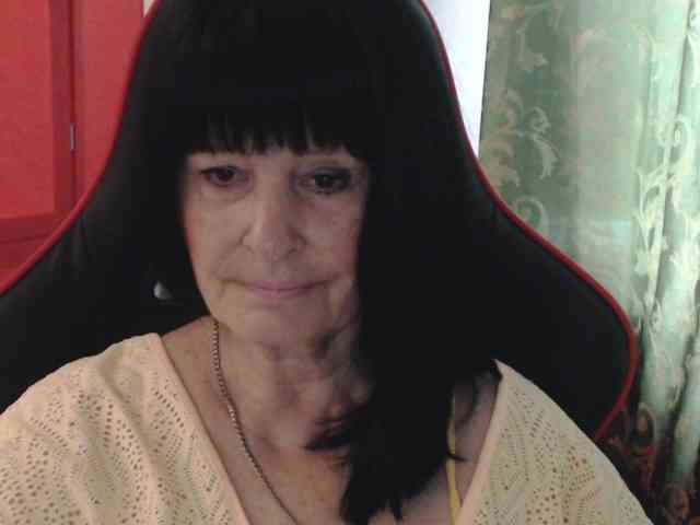 KatarinaGloss webcam