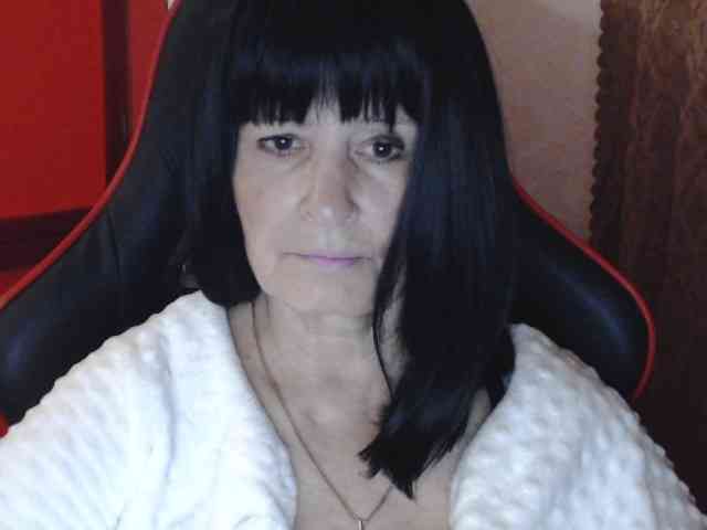 KatarinaGloss Live Webcam on BongaCams