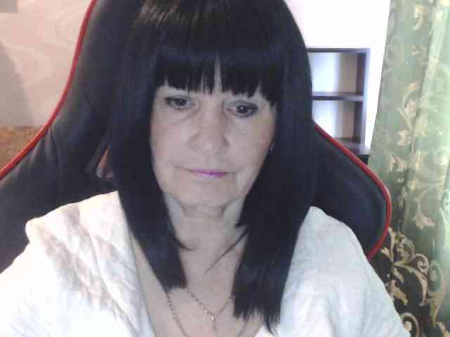 KatarinaGloss Live Webcam on BongaCams