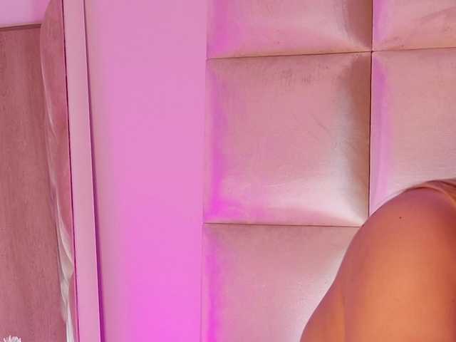 Kassia-Rogers chat room