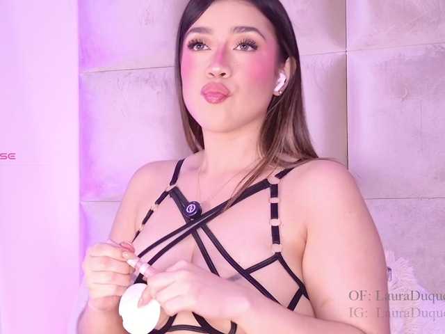 Kassia-Rogers's BongaCams show and profile