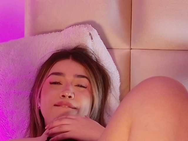  Kassia-Rogers chat room