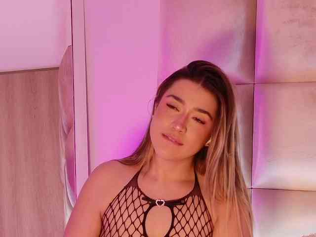 Kassia-Rogers webcam