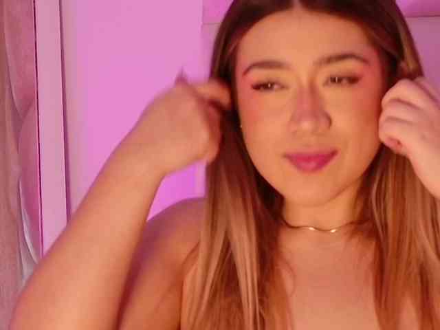 Kassia-Rogers webcam