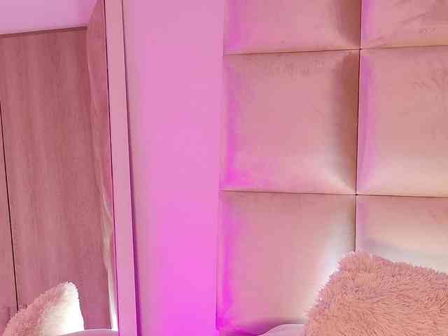 Kassia-Rogers webcam