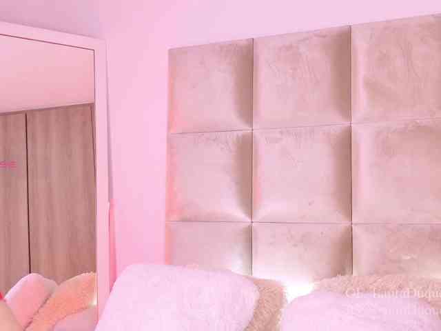 Kassia-Rogers webcam