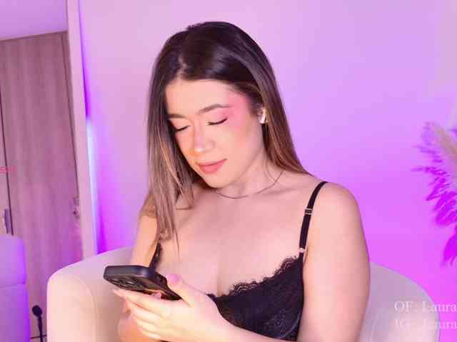 Kassia-Rogers webcam