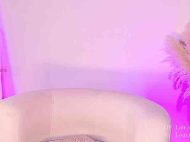 Kassia-Rogers Kassia-Rogers