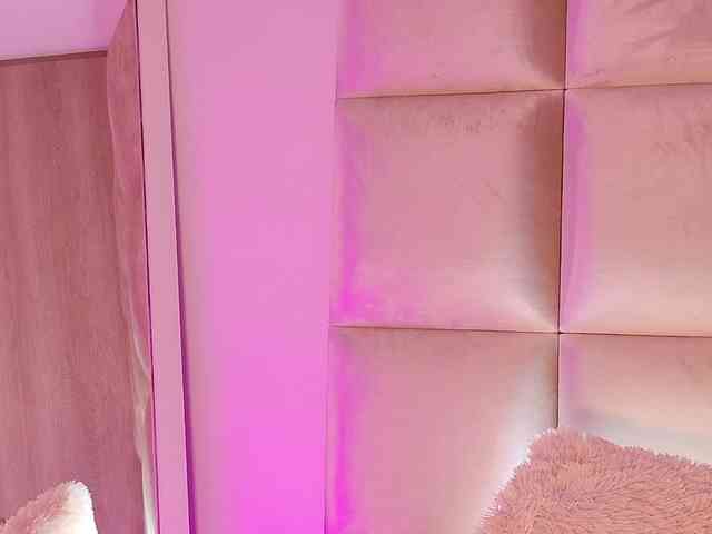 Kassia-Rogers webcam