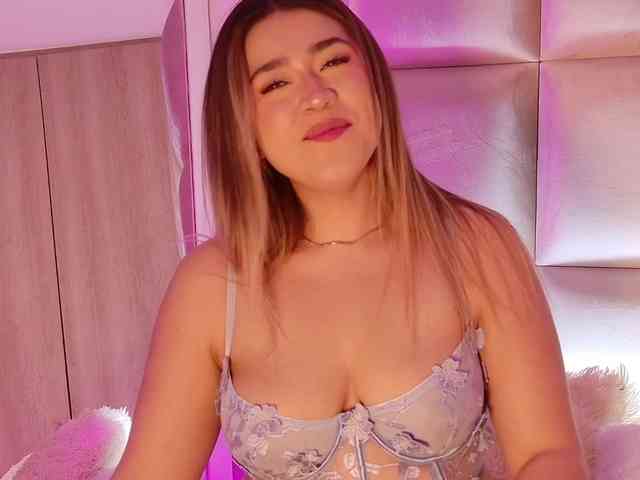 Kassia-Rogers webcam