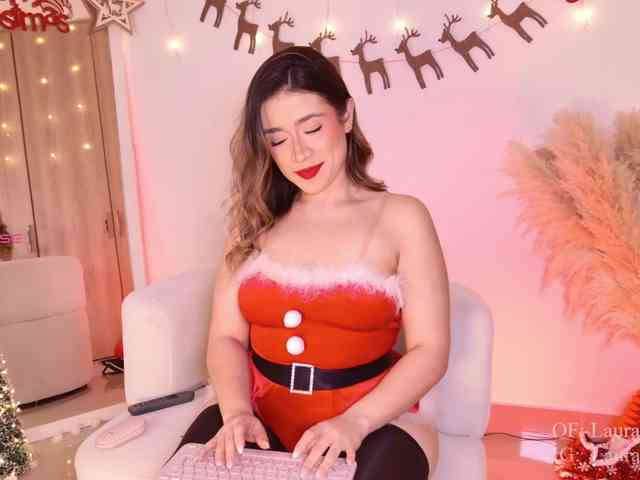 Kassia-Rogers Kassia-Rogers