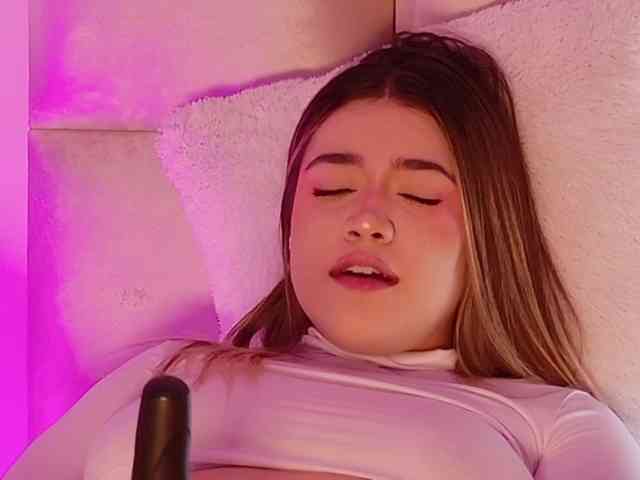 Kassia-Rogers webcam