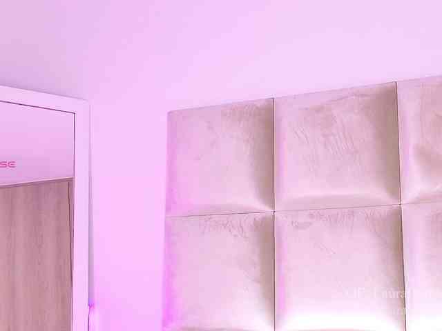 Kassia-Rogers webcam