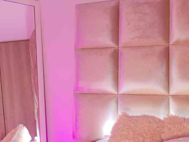 Kassia-Rogers webcam