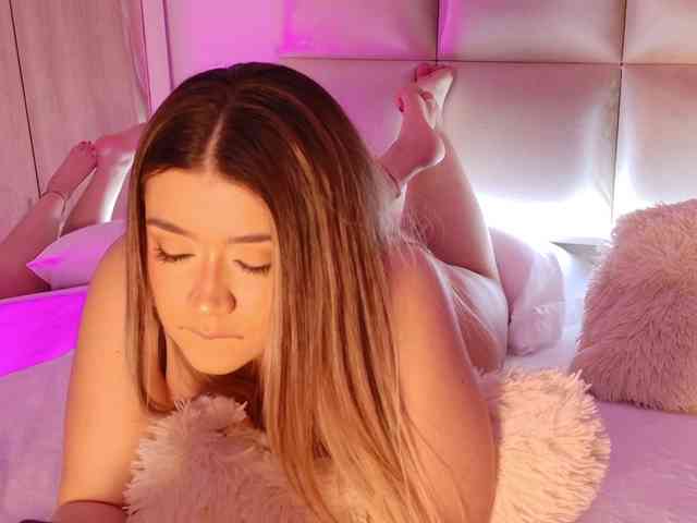 Kassia-Rogers webcam