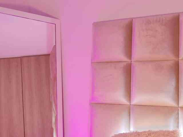 Kassia-Rogers webcam