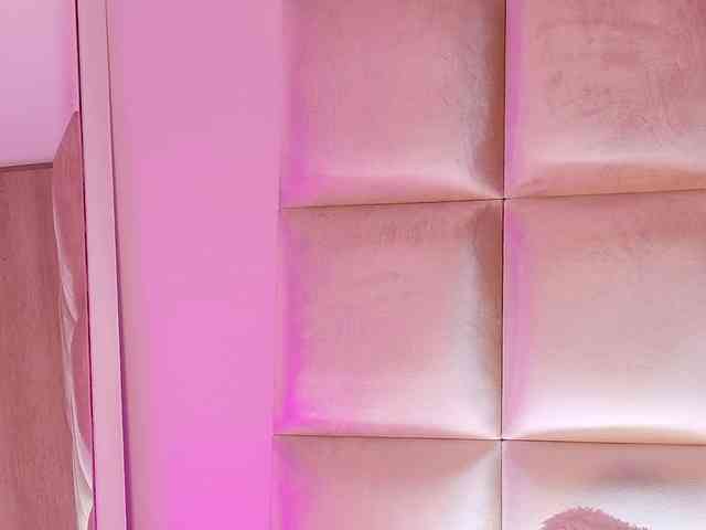 Kassia-Rogers webcam