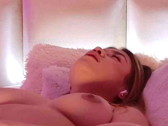 Kassia-Rogers webcam