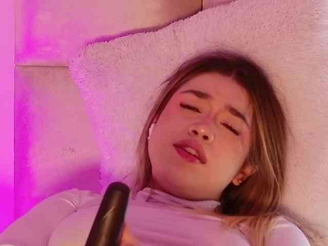 Kassia-Rogers webcam
