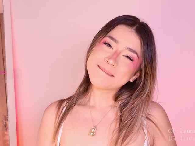 Kassia-Rogers webcam