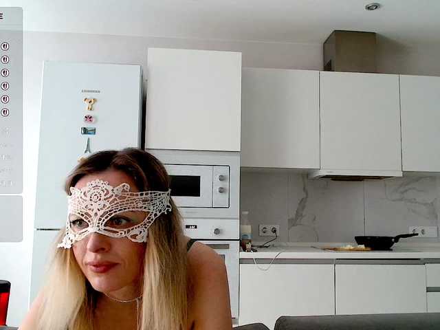 Yamajca's BongaCams show and profile