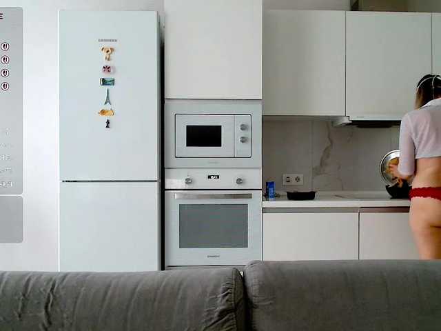 Yamajca — Hi, I am Maja! Lovense from 2 tk, favorite vibration 51 tk, random 25 tk, special 99 - 144 - 222 - 333!  