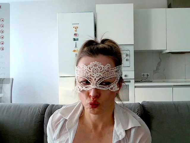 Yamajca's BongaCams show and profile