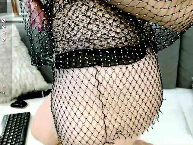 strip chat online Yamajca