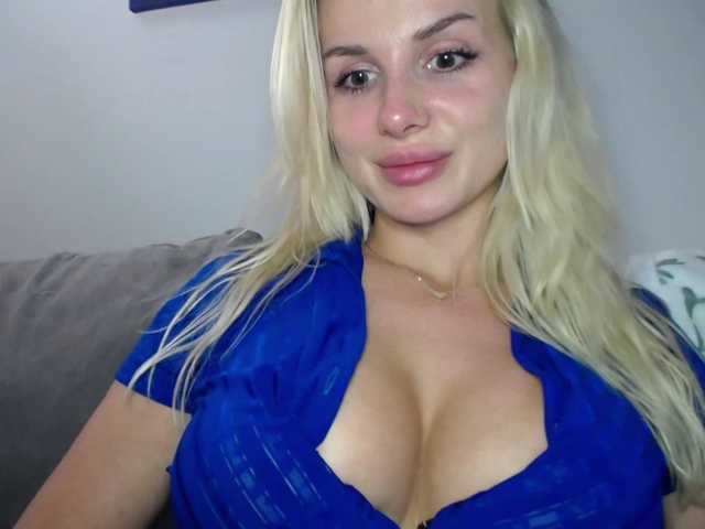 Cornelia22hot's BongaCams show and profile