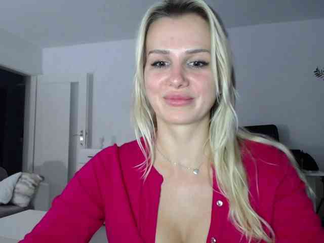 Cornelia22hot webcam