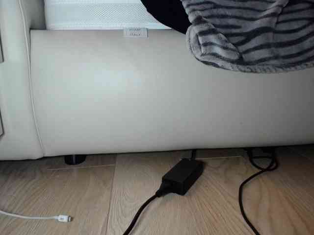 Cornelia22hot webcam