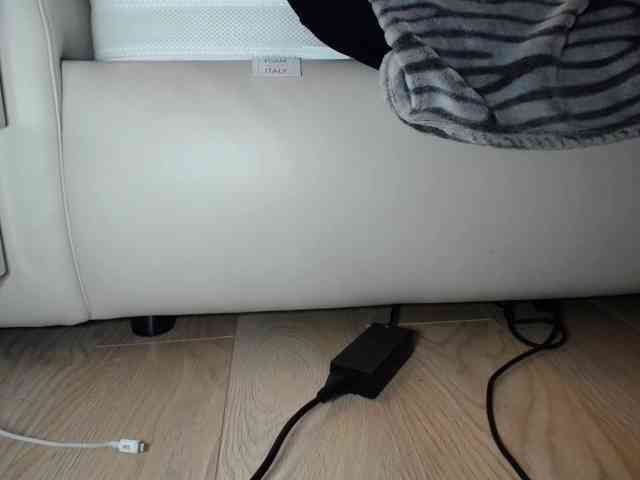 Cornelia22hot webcam