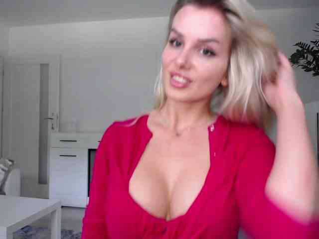 Cornelia22hot webcam
