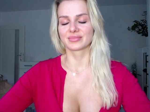 Cornelia22hot webcam