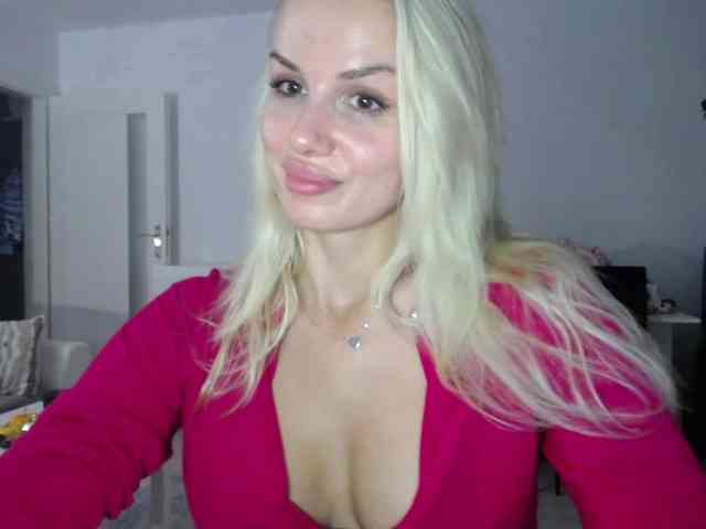 Cornelia22hot webcam