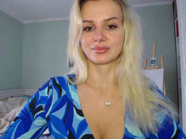Cornelia22hot webcam
