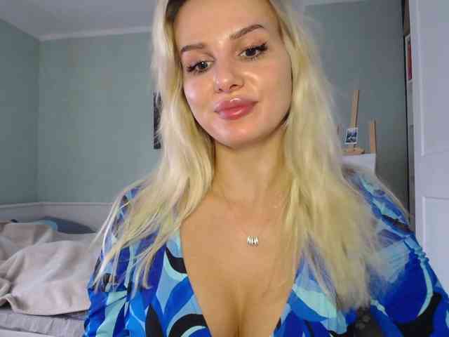 Cornelia22hot webcam