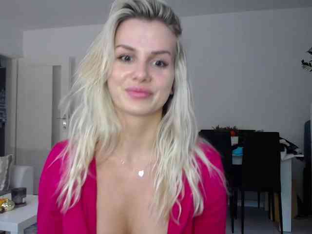 Cornelia22hot webcam