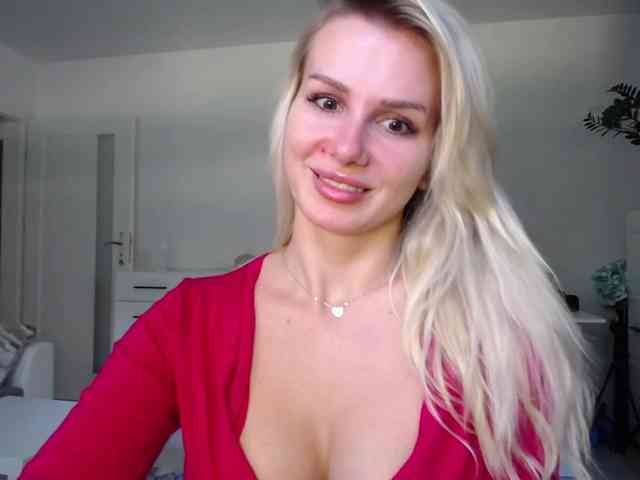 Cornelia22hot webcam