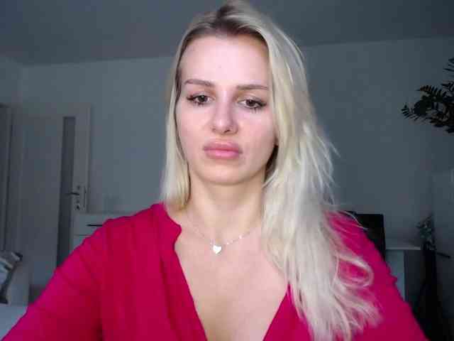 Cornelia22hot webcam