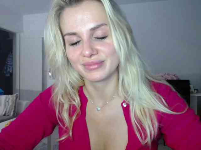 Cornelia22hot webcam