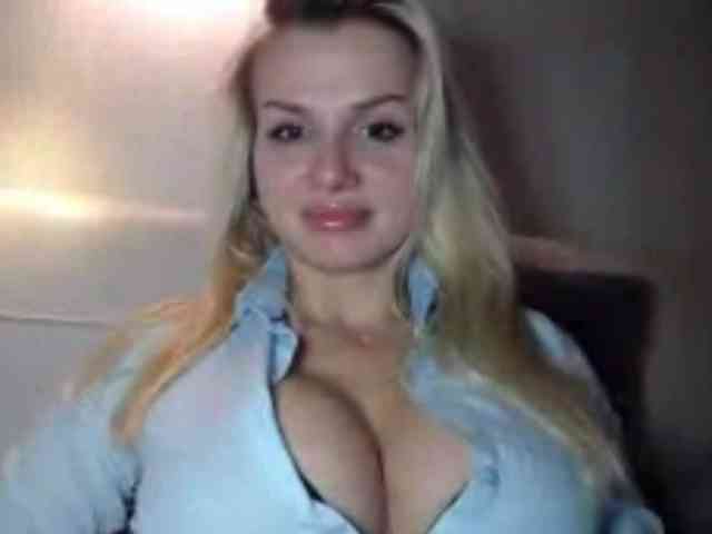 Cornelia22hot webcam
