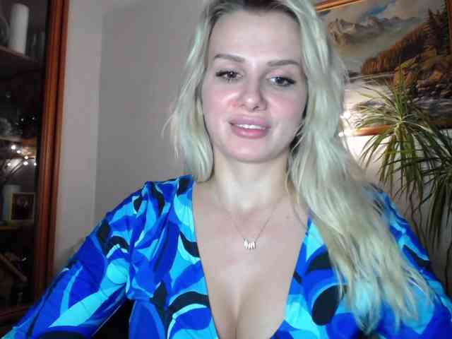 Cornelia22hot webcam