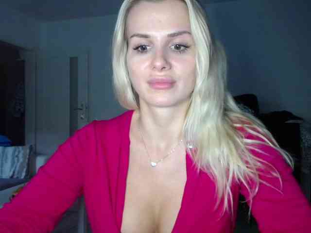 Cornelia22hot webcam