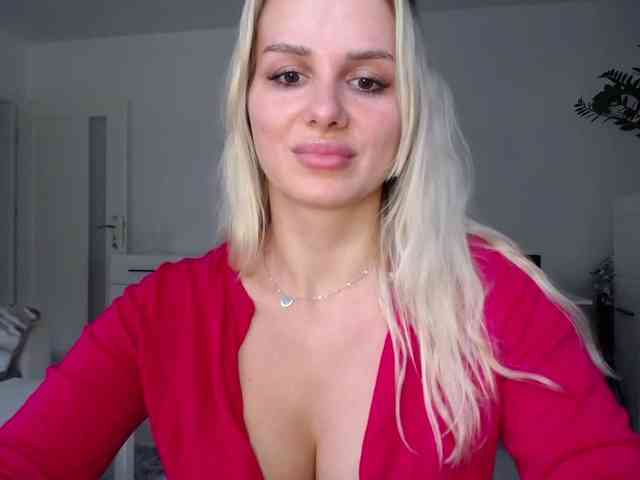 Cornelia22hot webcam