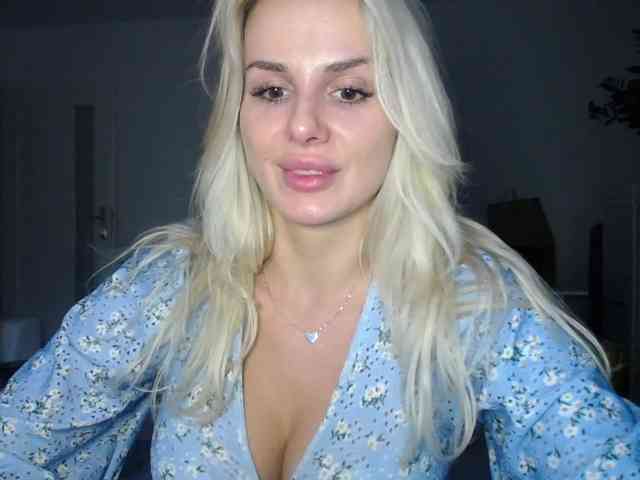 Cornelia22hot webcam