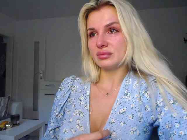 Cornelia22hot webcam