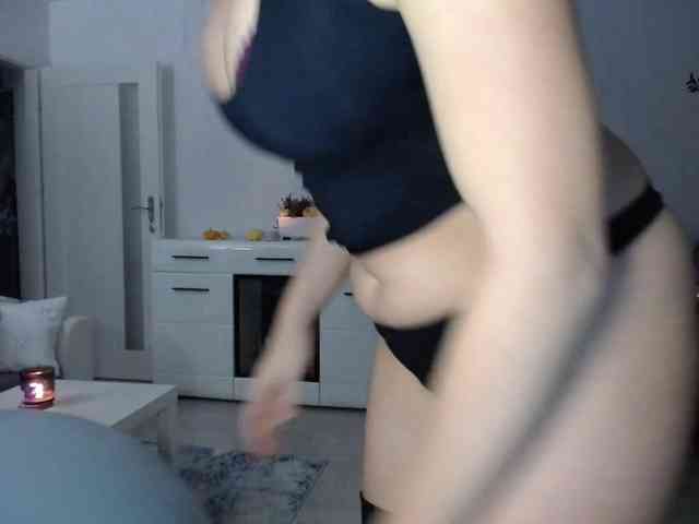 Cornelia22hot webcam